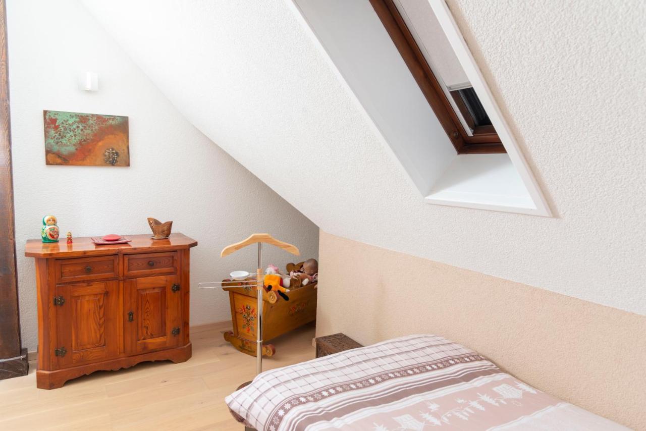 B&B L'Eden Aigle Bagian luar foto